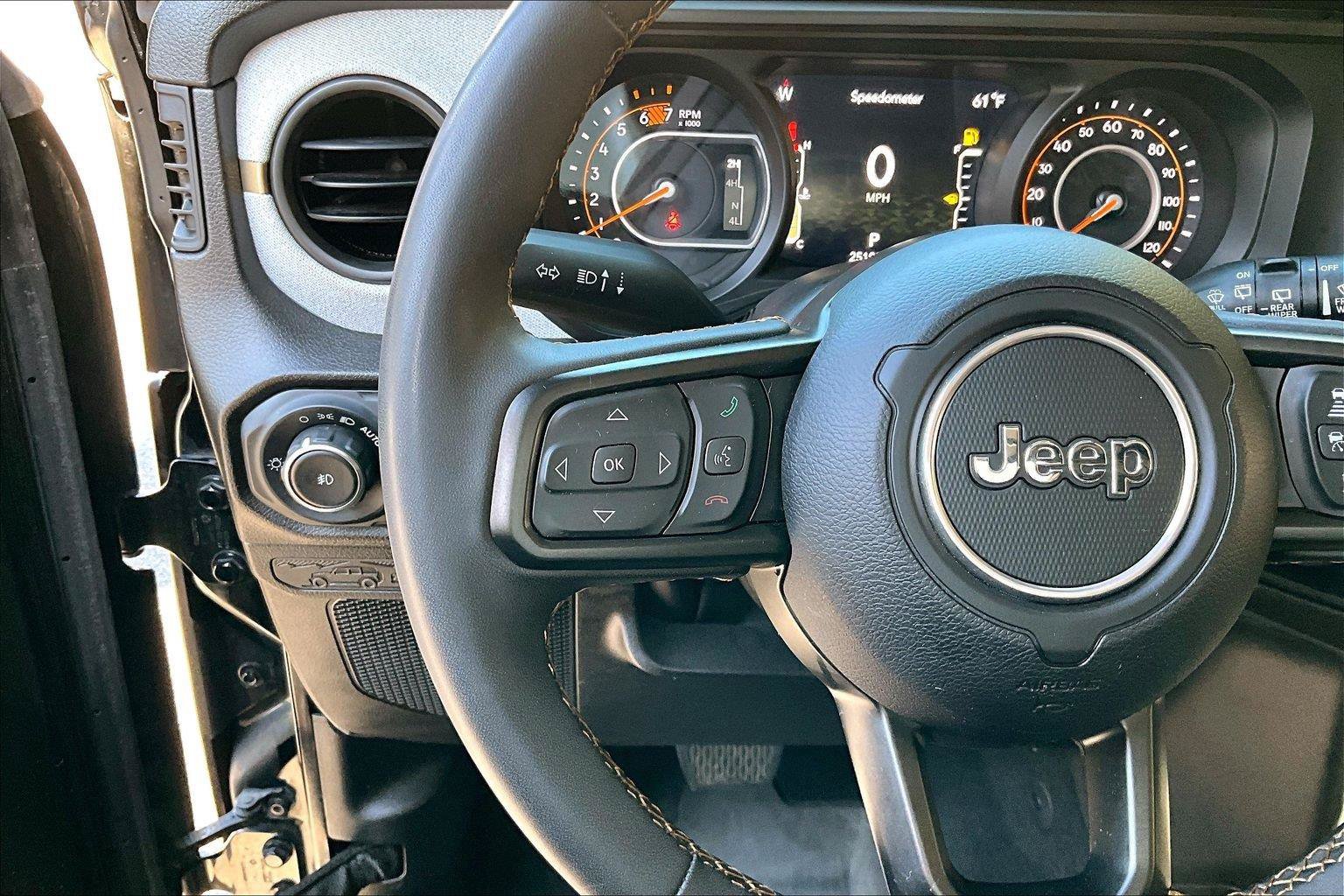 Certified 2024 Jeep Wrangler Sport AWD/4WD image 19