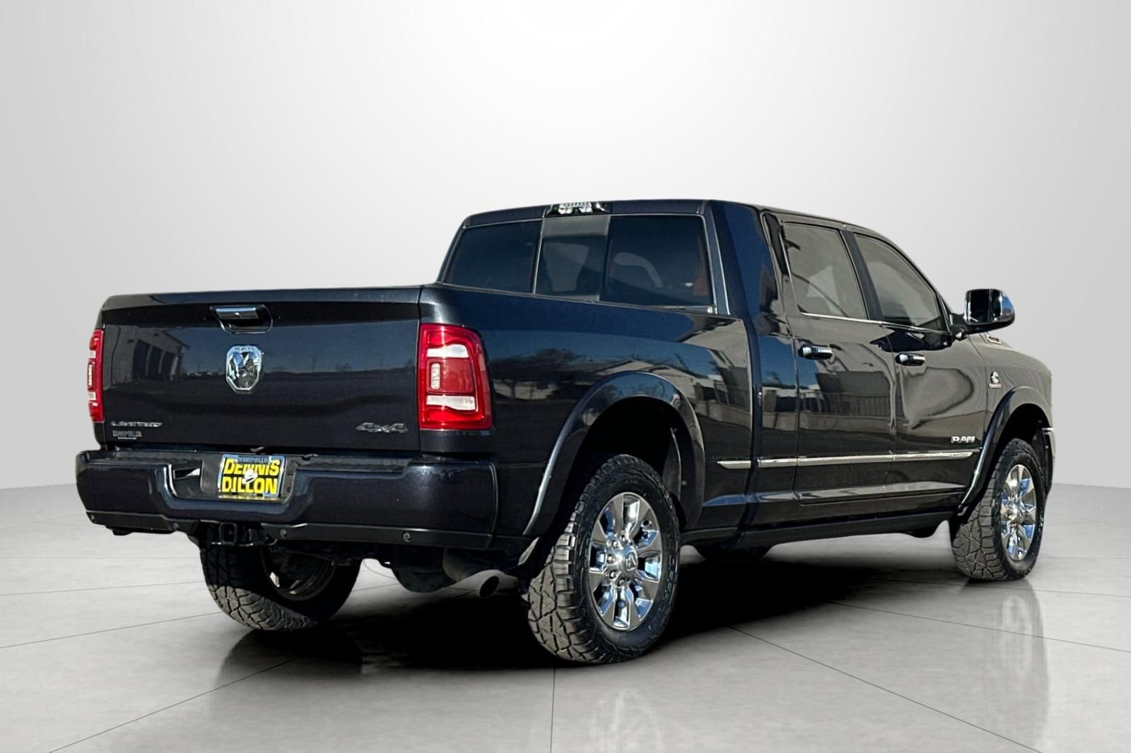 Used 2021 RAM 2500 Limited w/ Safety Group image 4
