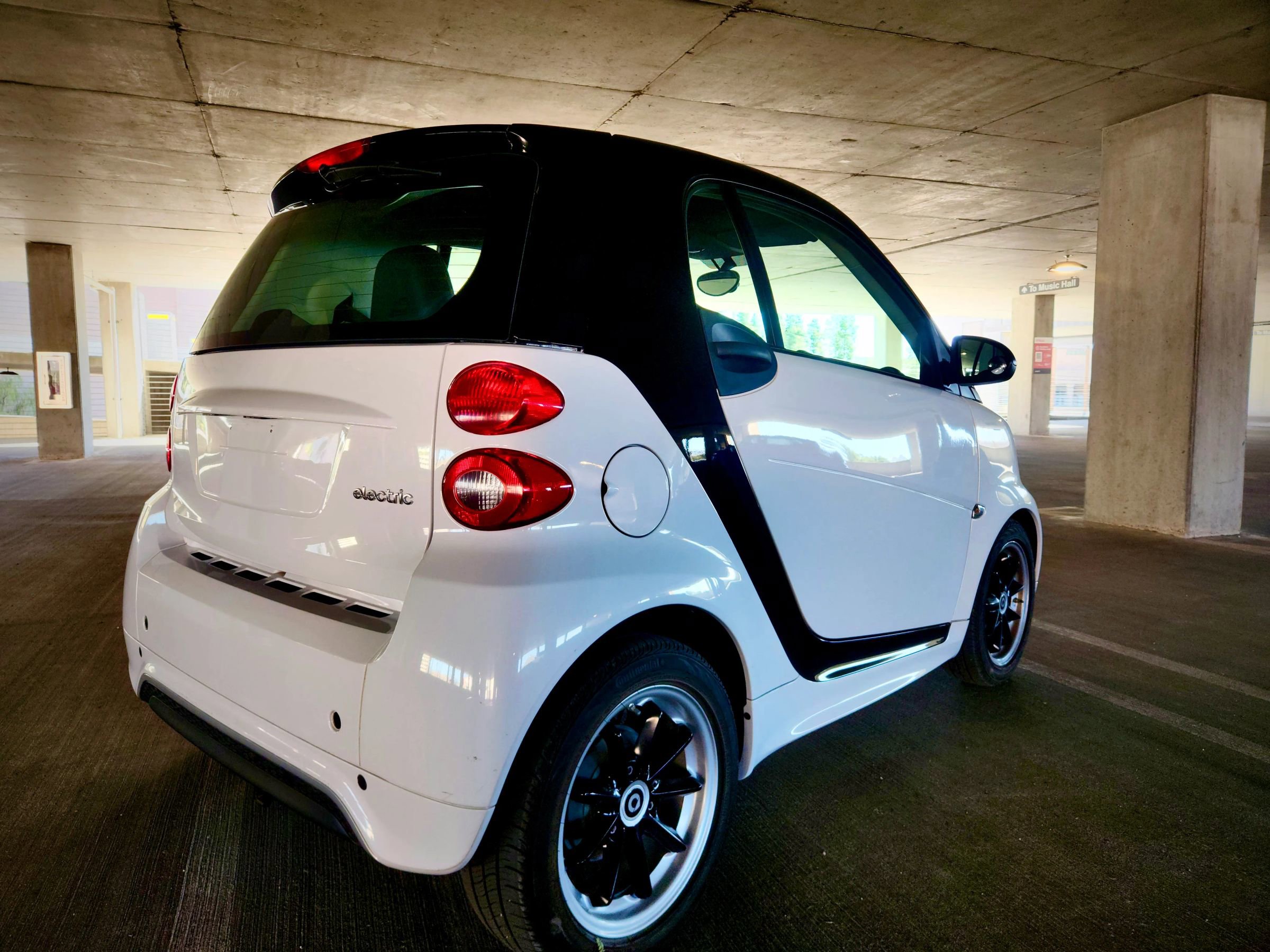 Used 2014 smart fortwo electric drive image 5