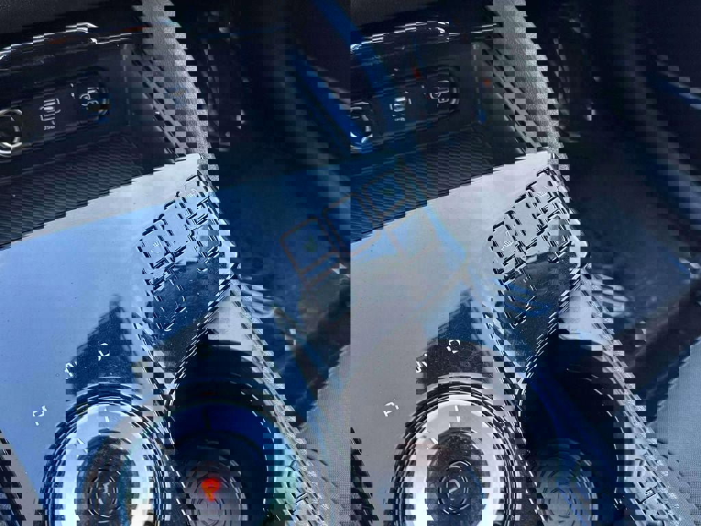 Used 2023 Kia Sportage LX image 30