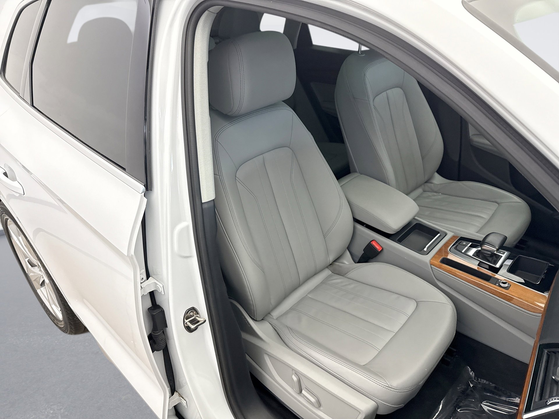 Used 2022 Audi Q5 2.0T Premium Plus image 16