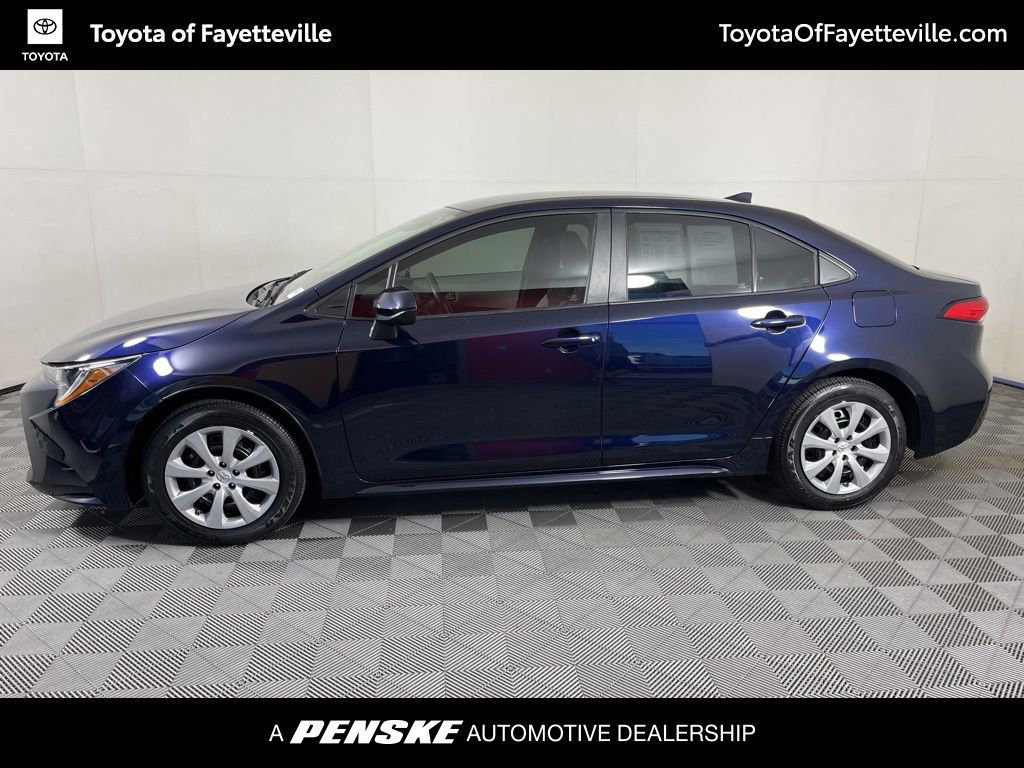 Certified 2022 Toyota Corolla LE image 2