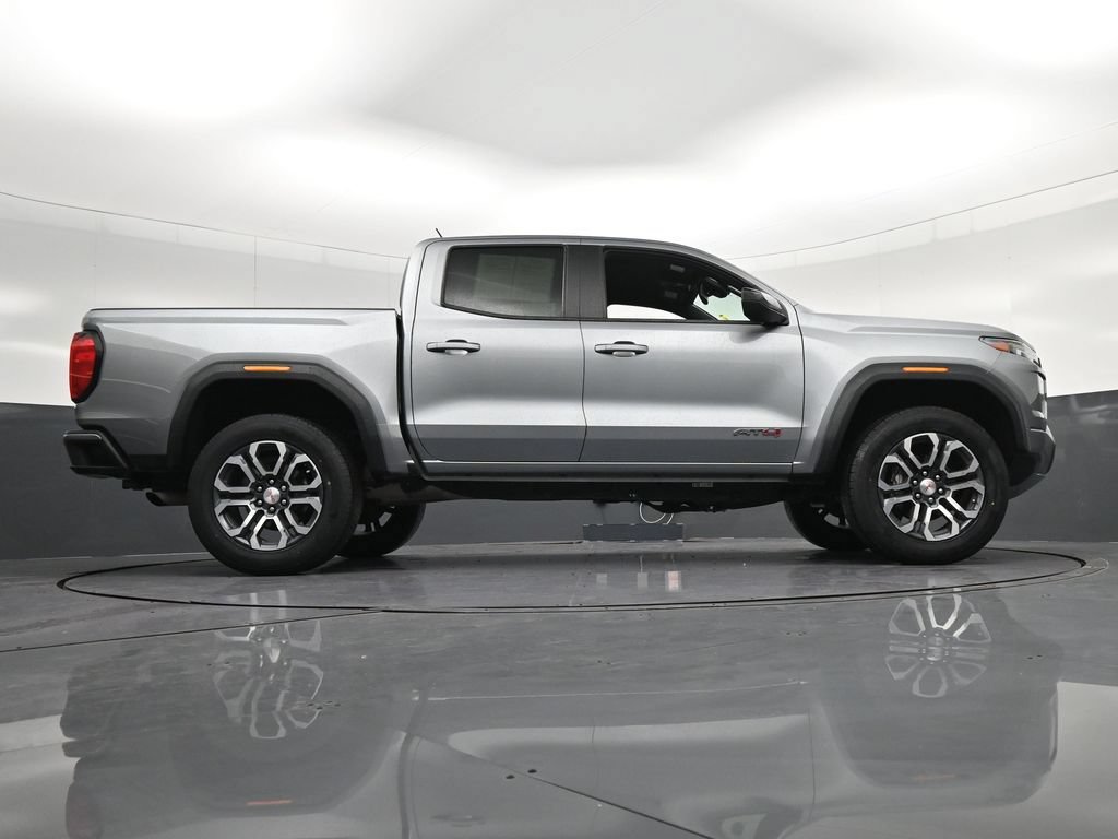Used 2023 GMC Canyon AT4 w/ Canyon Safety Plus Package AWD/4WD image 31