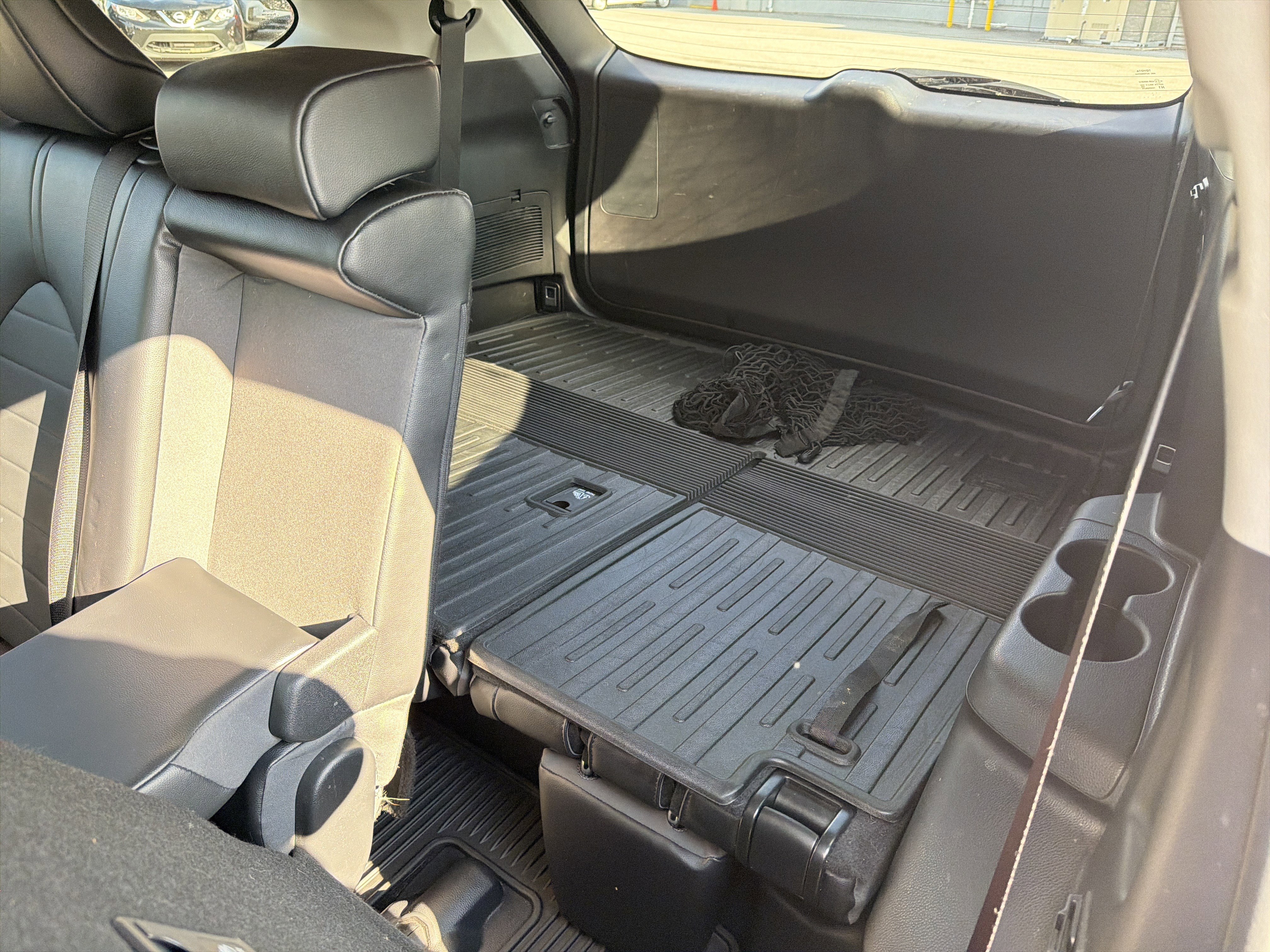 Used 2023 Toyota Highlander XLE AWD/4WD image 63