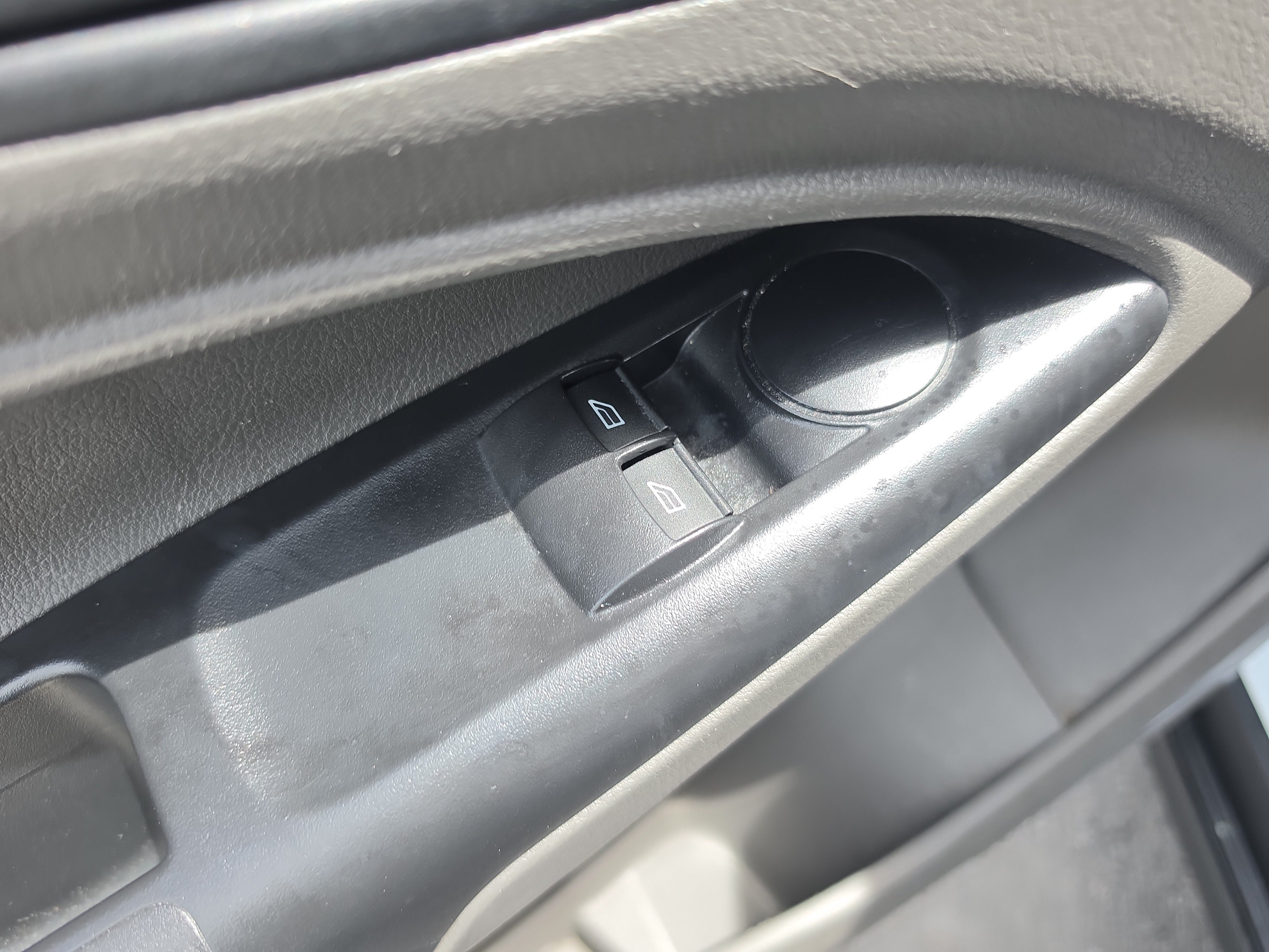 Used 2021 Ford Transit Connect XL FWD image 20