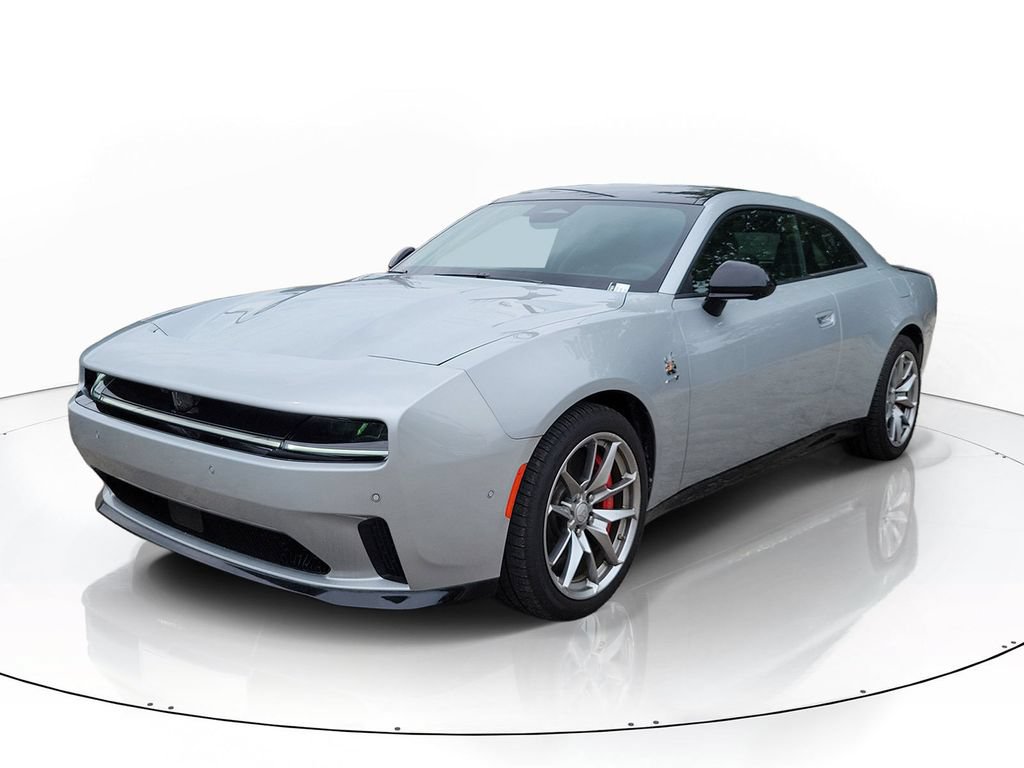 Used 2024 Dodge Charger Daytona Scat Pack w/ Plus Group AWD/4WD image 2