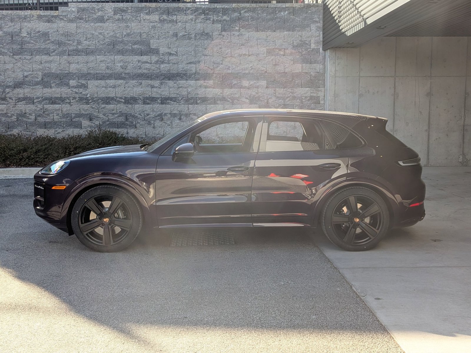 New 2026 Porsche Cayenne GTS AWD/4WD image 2