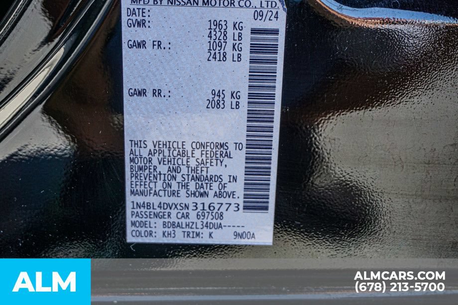 Used 2025 Nissan Altima 2.5 SV FWD image 53