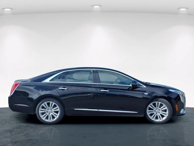 Used 2019 Cadillac XTS Luxury FWD image 5