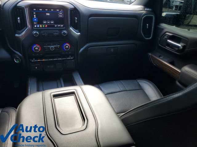 Used 2022 Chevrolet Silverado 2500 High Country w/ Safety Package II AWD/4WD image 16