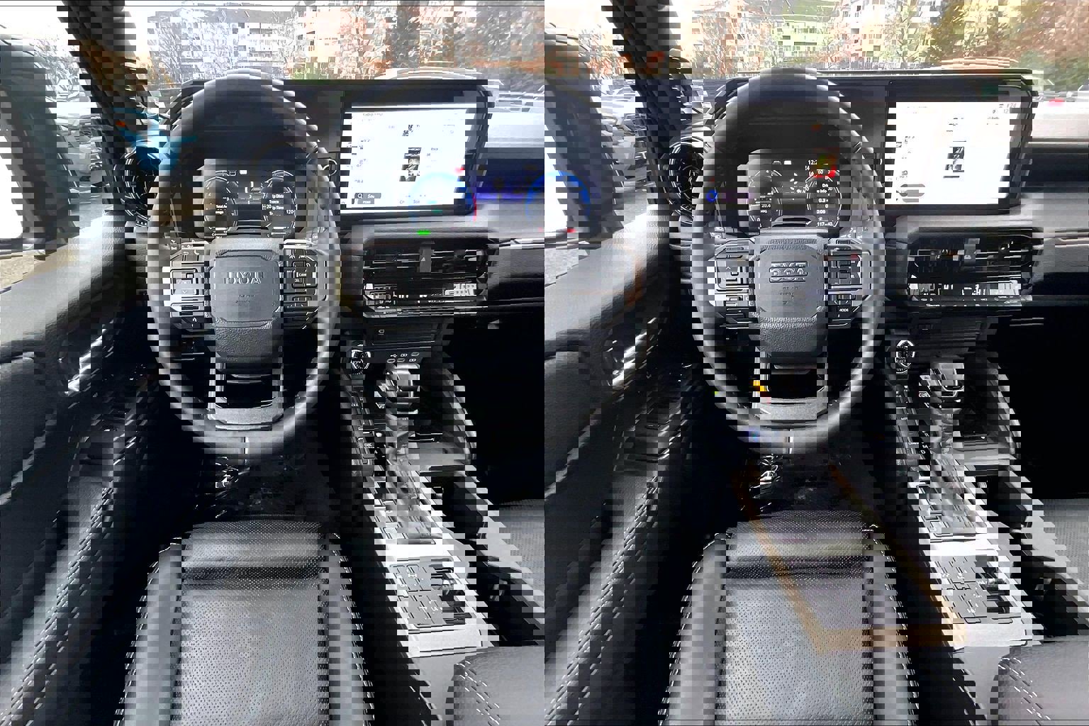 Used 2025 Toyota Land Cruiser image 5