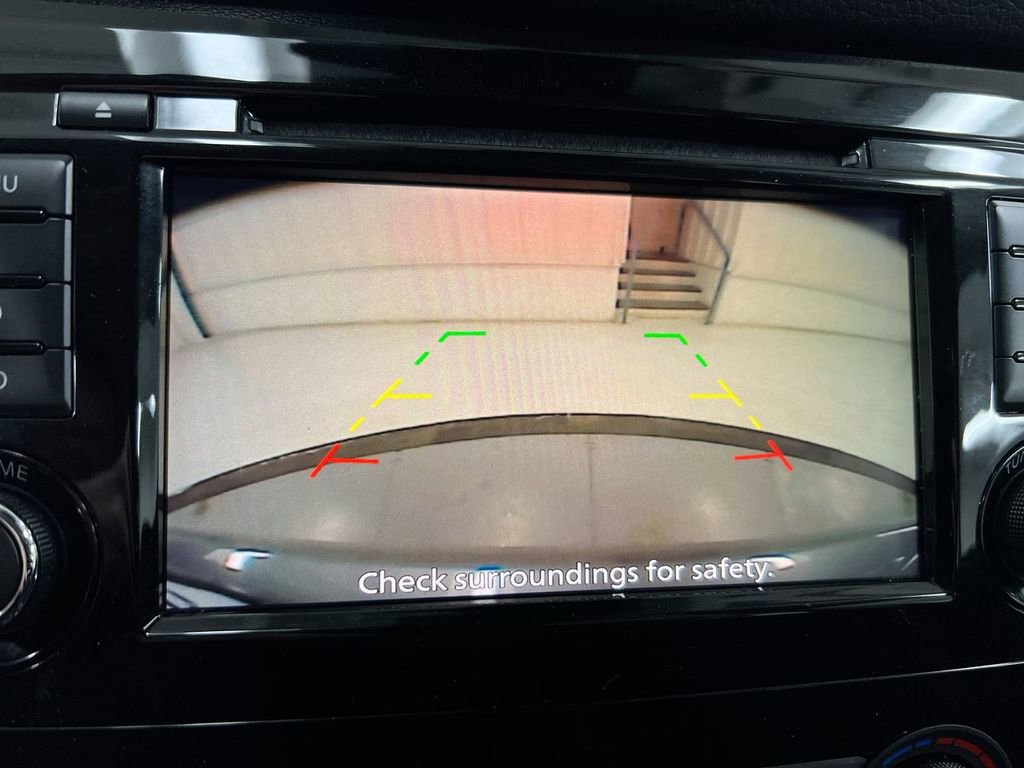 Used 2021 Nissan Rogue Sport S image 15