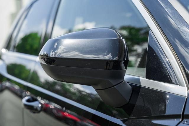 Used 2021 Audi Q3 2.0T Premium Plus w/ Premium Plus Package image 19