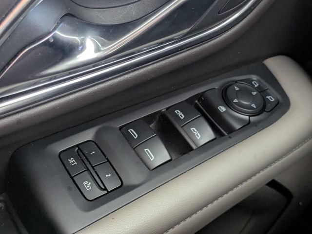 Used 2024 Chevrolet Tahoe LT RWD image 26