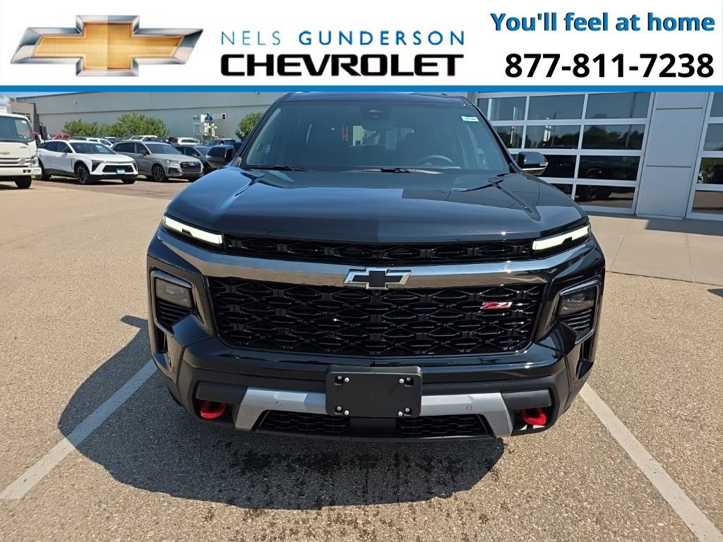 New 2026 Chevrolet Traverse Z71 w/ Enhanced Driving Package image 2