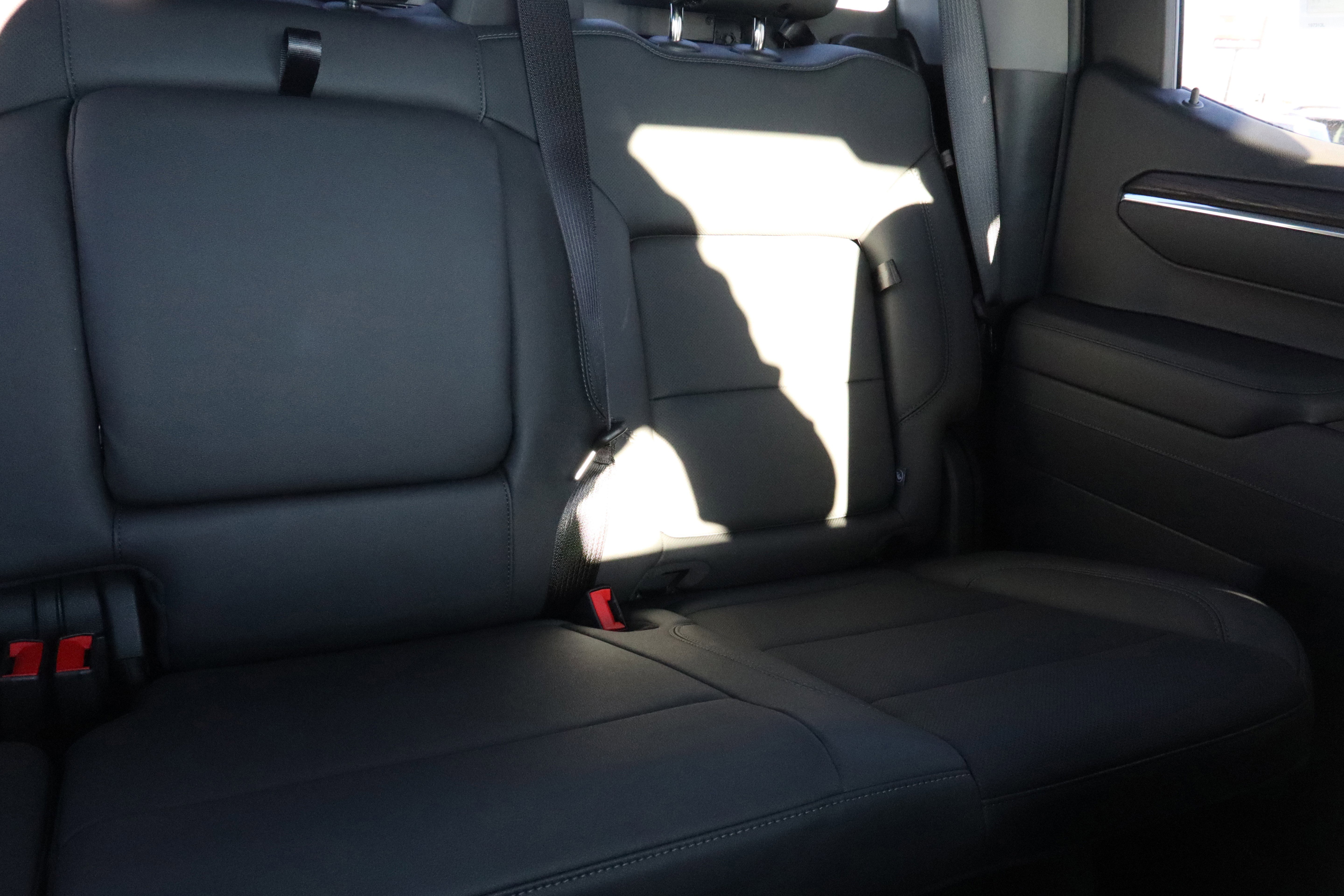 New 2026 GMC Sierra 1500 SLT w/ SLT Premium Plus Package image 12