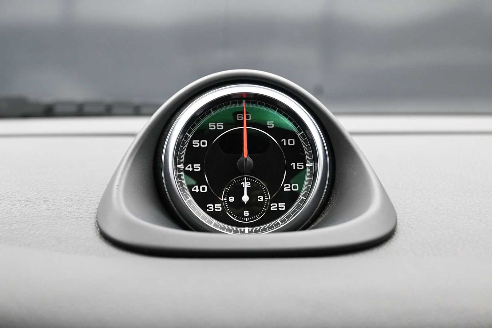 Used 2012 Porsche 911 Carrera GTS RWD image 14
