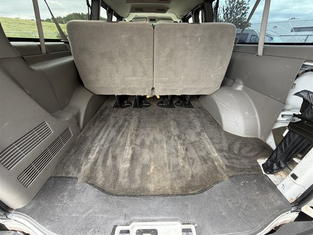 Used 2016 Chevrolet Express 3500 LT w/ LT Preferred Equipment Group RWD image 39