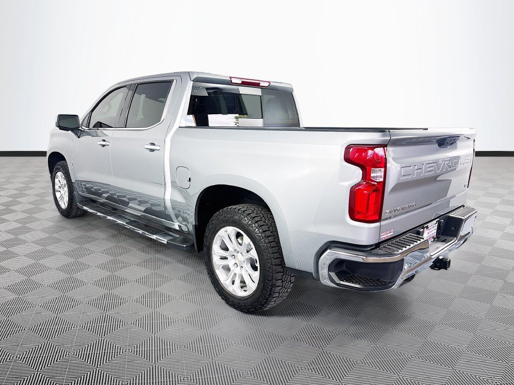 Used 2024 Chevrolet Silverado 1500 LTZ AWD/4WD image 5