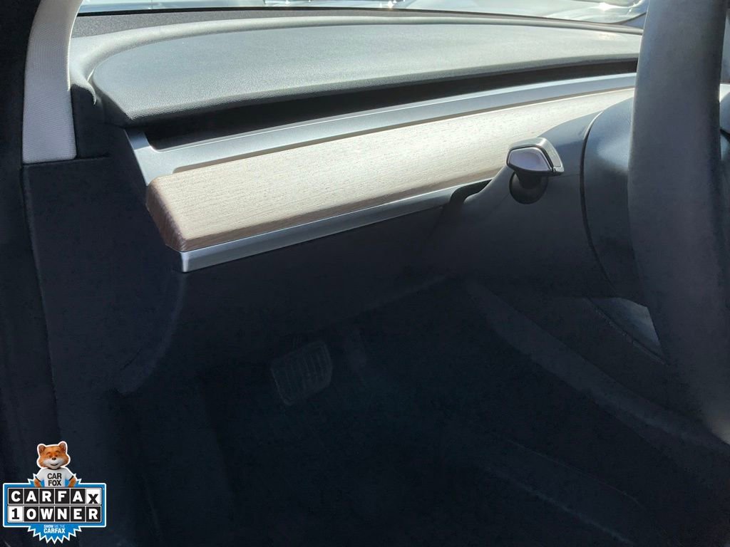 Used 2023 Tesla Model 3 Standard Range image 20