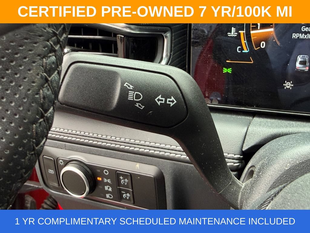 Used 2025 Ford Mustang GT Premium RWD image 32