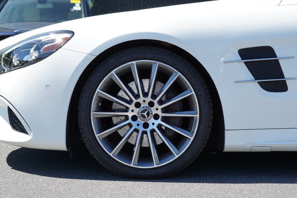 Used 2017 Mercedes-Benz SL 450 image 10