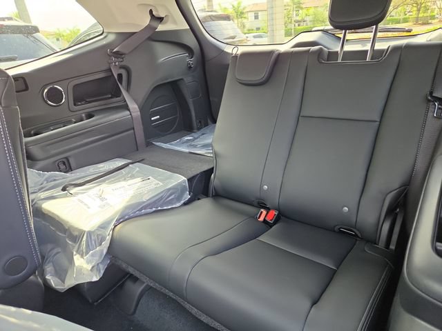 New 2026 Subaru Ascent Limited AWD/4WD image 24