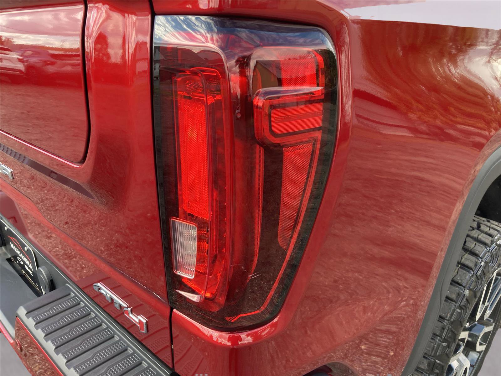 Used 2023 GMC Sierra 1500 AT4 w/ AT4 Premium Package image 35