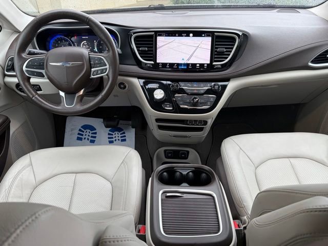 Used 2021 Chrysler Pacifica Touring-L w/ Premium & Safety Sphere Group FWD image 36