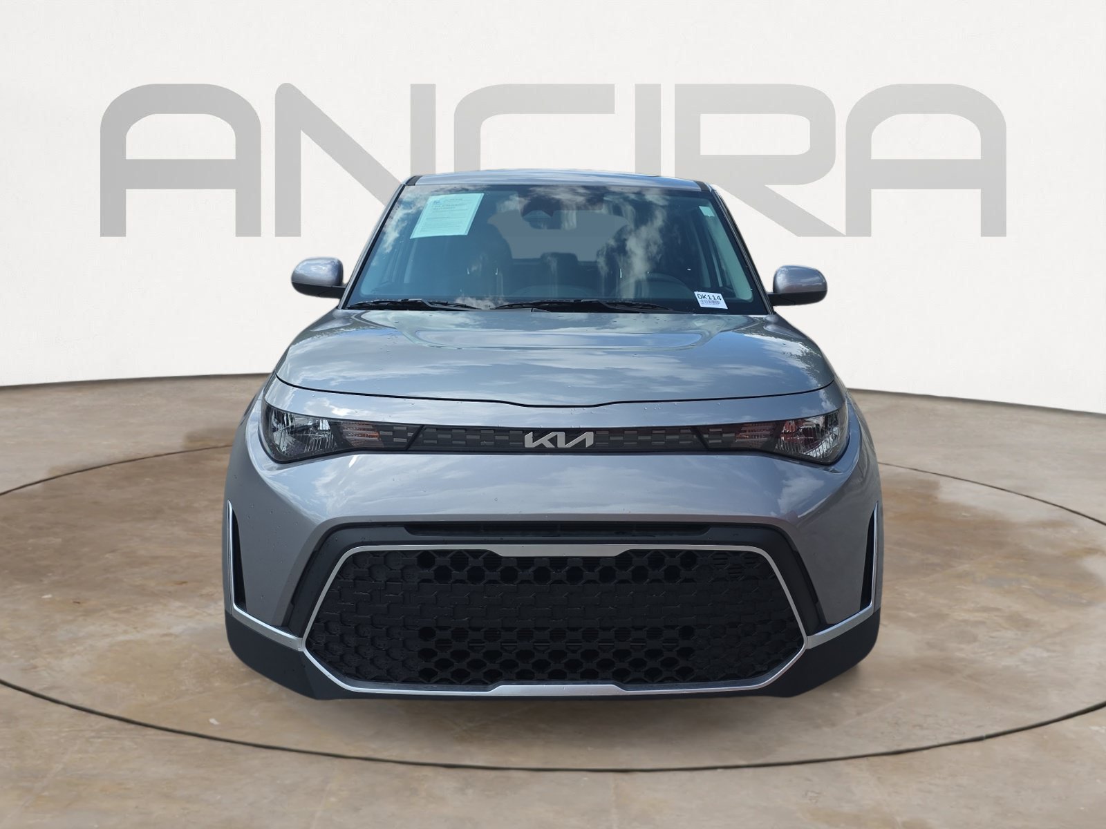 Certified 2025 Kia Soul LX w/ LX Technology Package FWD image 3
