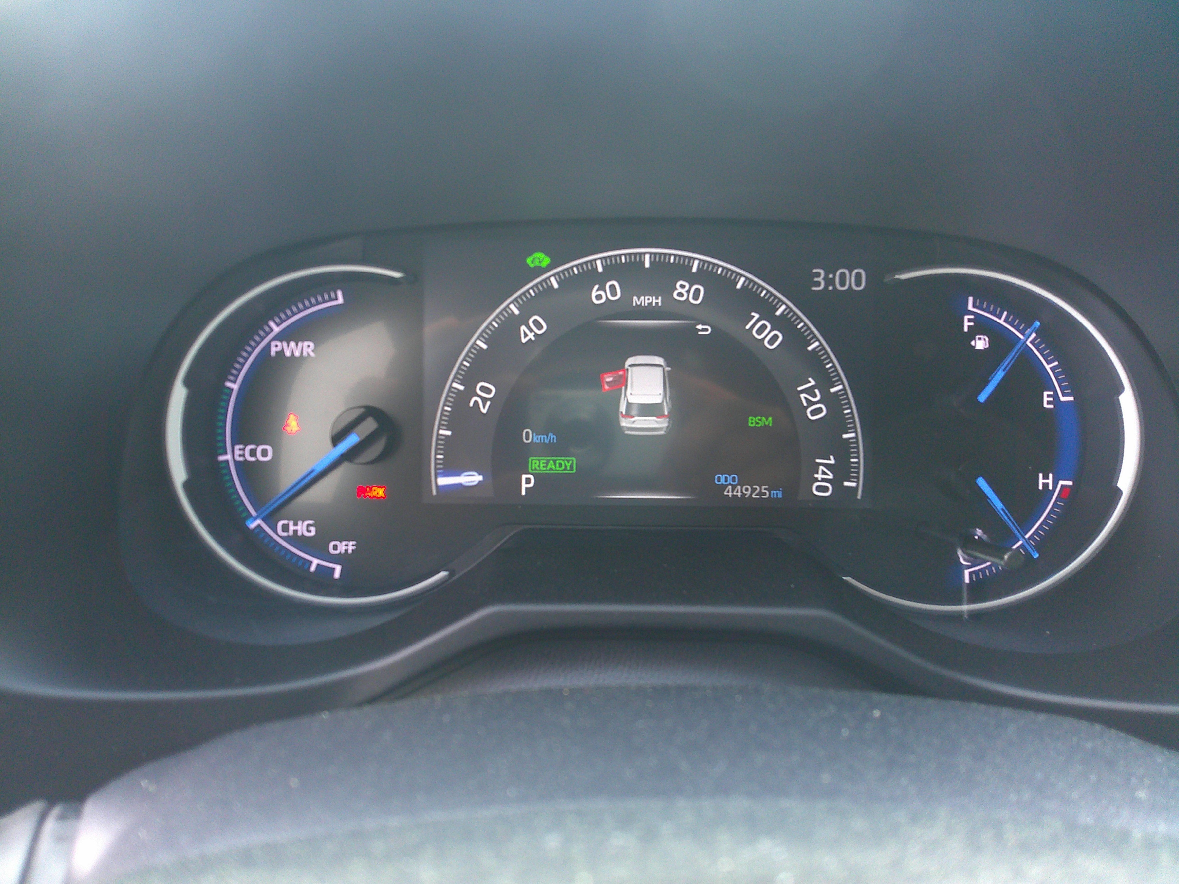 Used 2023 Toyota RAV4 SE w/ Convenience Package image 22