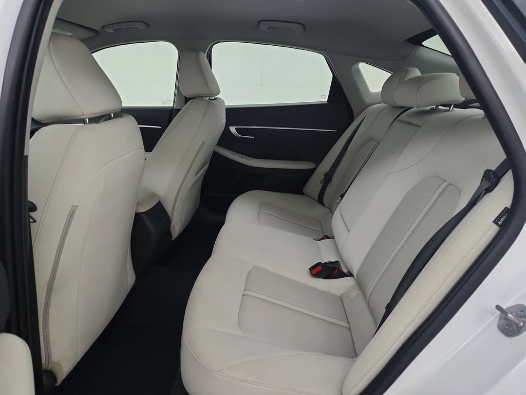 Used 2025 Hyundai Sonata SEL FWD image 30