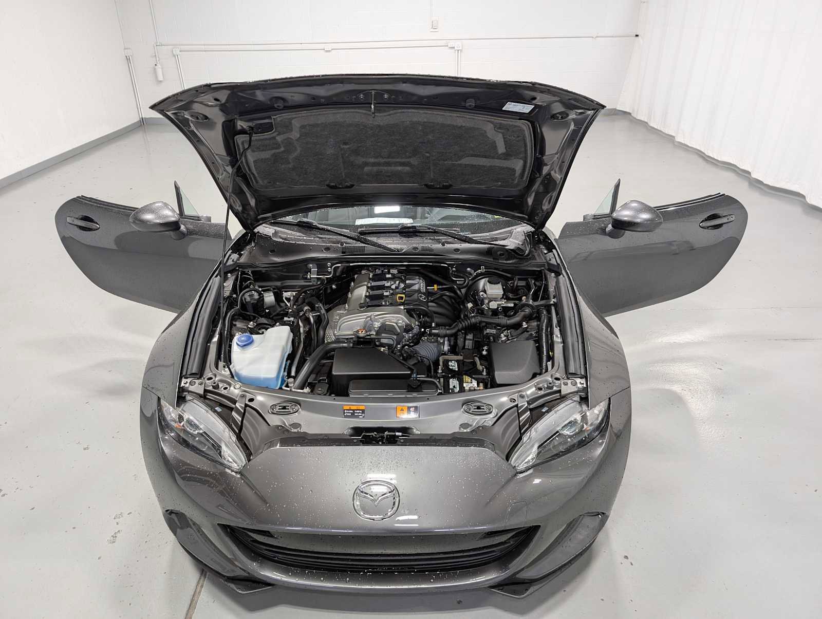 Used 2019 MAZDA MX-5 Miata RF Grand Touring image 14