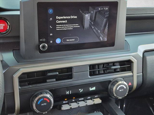 Certified 2025 Toyota Tacoma TRD Off-Road AWD/4WD image 12