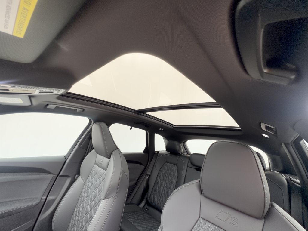 New 2026 Audi SQ5 Prestige AWD/4WD image 27
