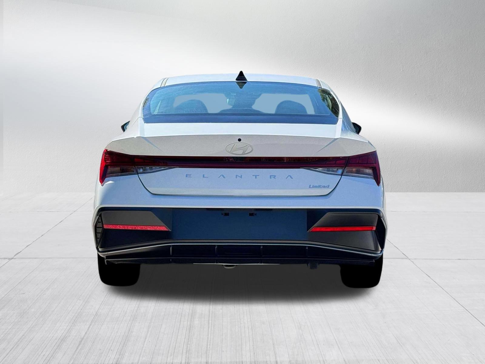 New 2026 Hyundai Elantra Limited image 6