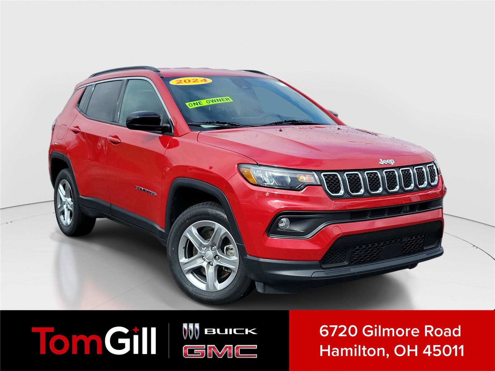 Used 2024 Jeep Compass Latitude AWD/4WD image 1