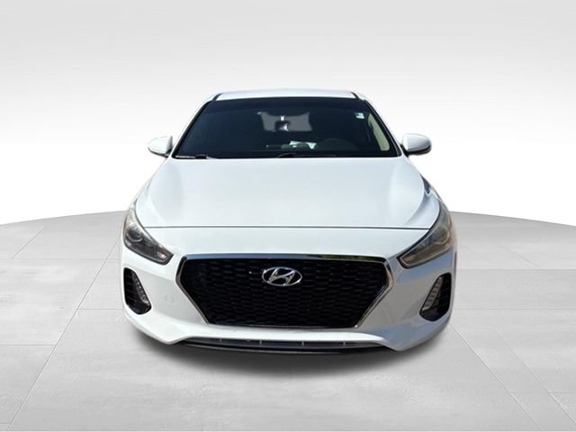 Used 2020 Hyundai Elantra GT FWD image 3