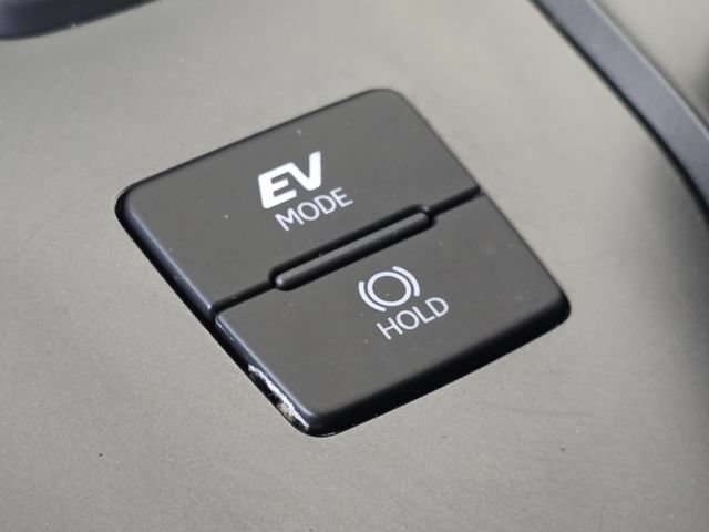 Used 2025 Lexus UX 300h AWD w/ Cold Area Package image 26