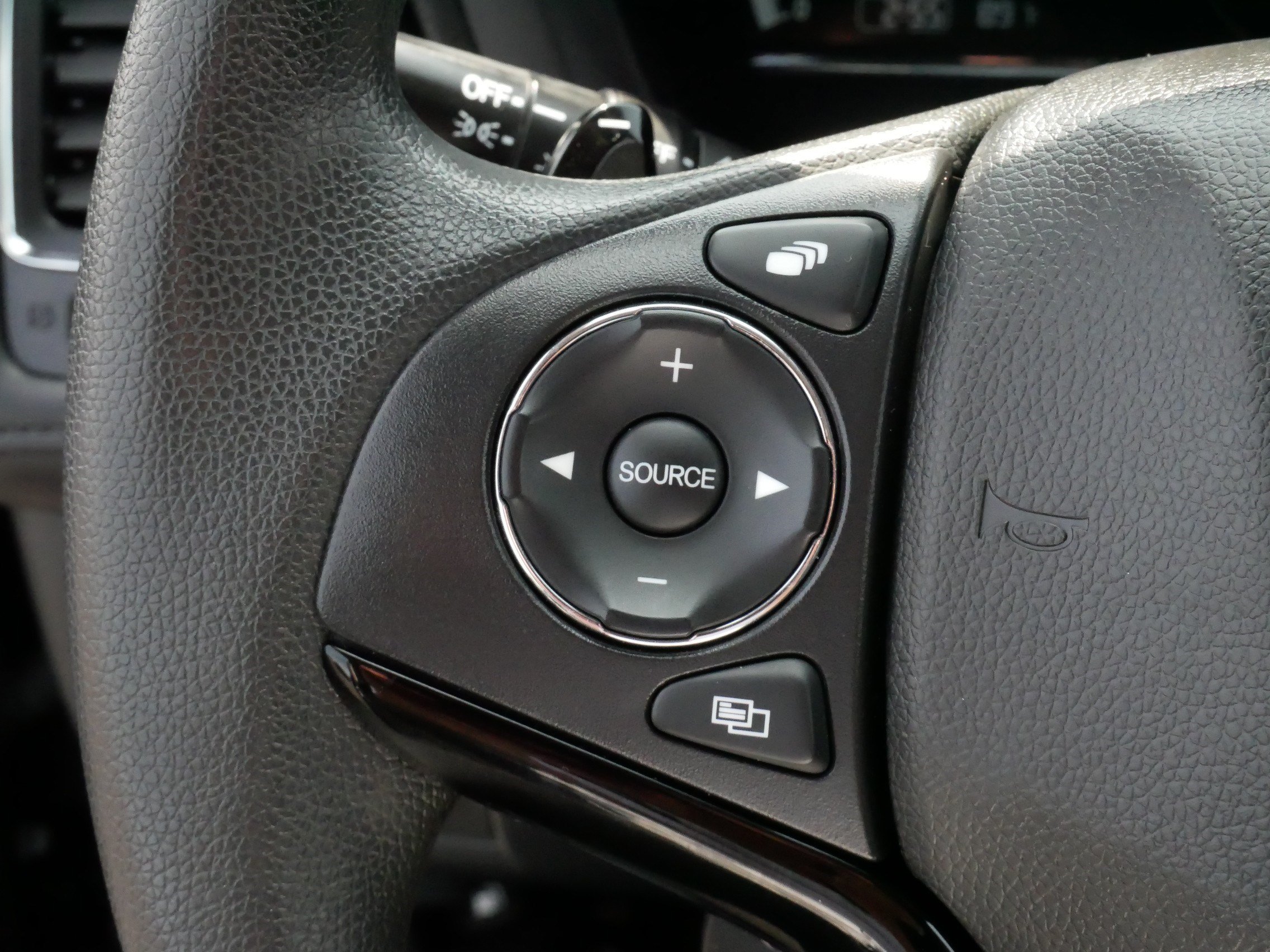 Used 2021 Honda HR-V EX image 27