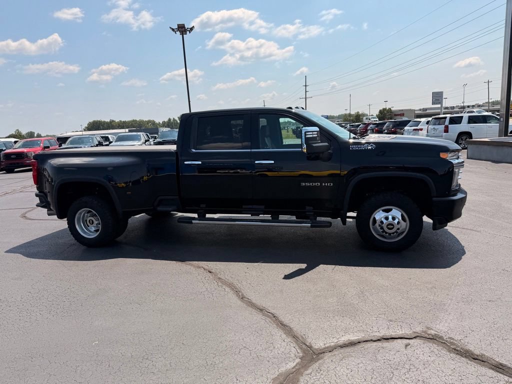 Used 2021 Chevrolet Silverado 3500 High Country AWD/4WD image 4