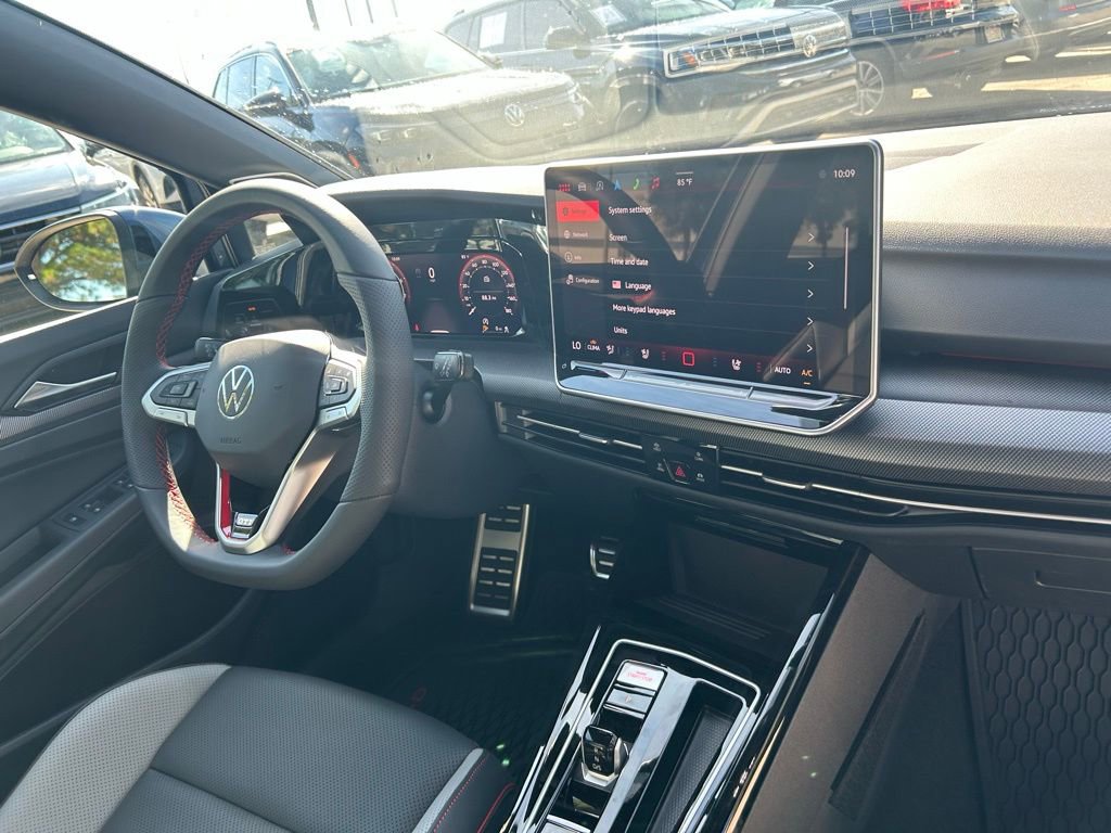 New 2025 Volkswagen GTI SE image 33