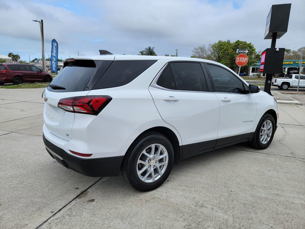 Used 2024 Chevrolet Equinox LT FWD image 5