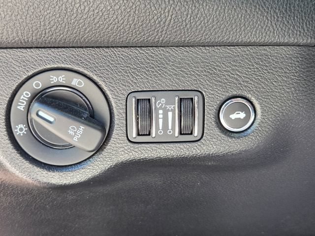 Used 2020 Dodge Challenger R/T Scat Pack RWD image 24