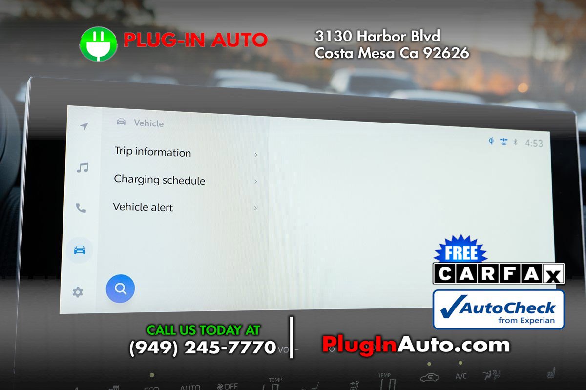 Used 2024 Subaru Solterra Touring w/ Touring Package image 32