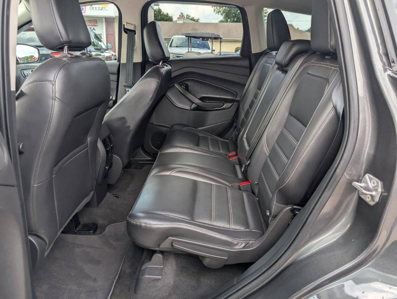 Used 2019 Ford Escape Titanium AWD/4WD image 33
