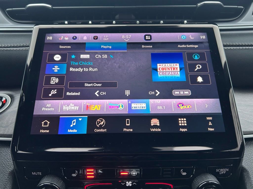 New 2025 Jeep Grand Cherokee Limited image 13