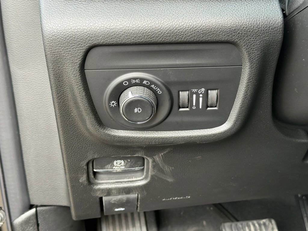 New 2026 Jeep Grand Cherokee L Limited image 18