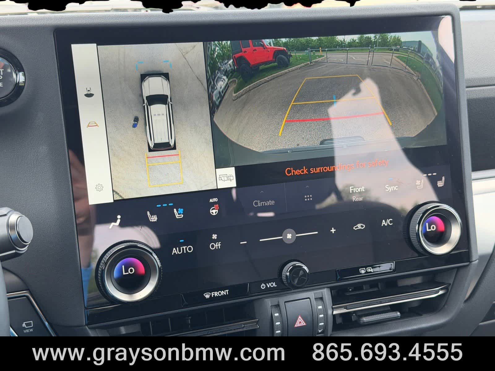 Used 2024 Lexus GX 550 w/ Accessory Package (2T) AWD/4WD image 34