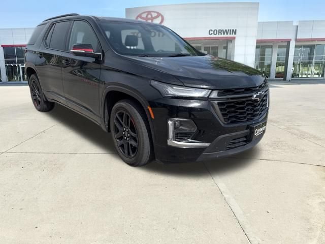 Used 2023 Chevrolet Traverse Premier w/ Redline Edition AWD/4WD image 2